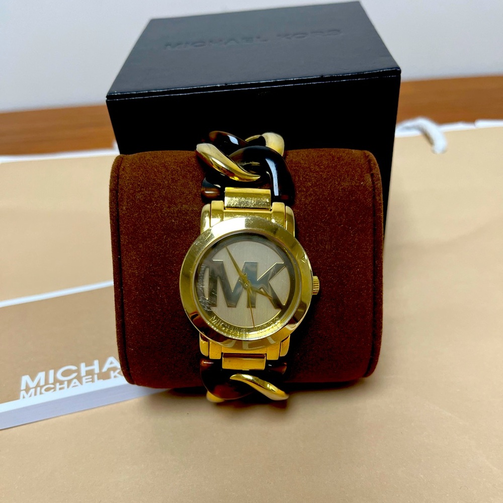 Michael Kors tortoise chain watch
